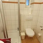 Apartment Campus Alexander *