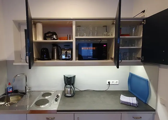 Campus Alexander Apartment *